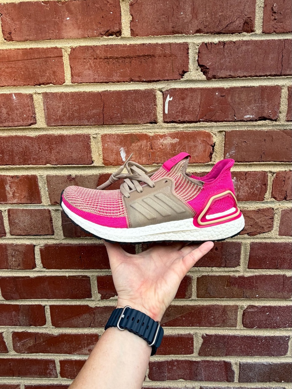 Adidas Ultraboost 19 Women's Running Shoes - Sz: 9 - G27497 - NWB
